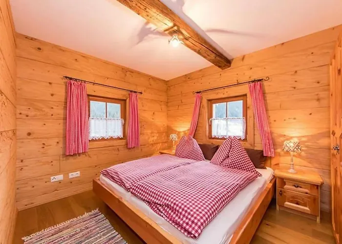 Bauernhuette Niedermaisgut 別荘